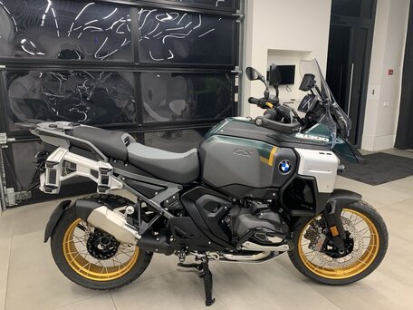 2025 BMW R 1300 GS Adventure, зелёный, 3300000 рублей, вид 5