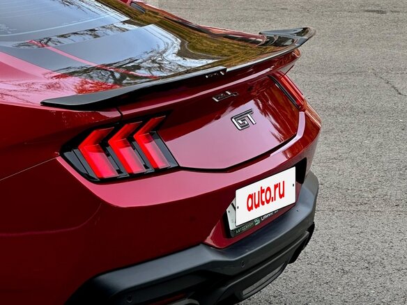2023 Ford Mustang VII, красный, 8000000 рублей - вид 6