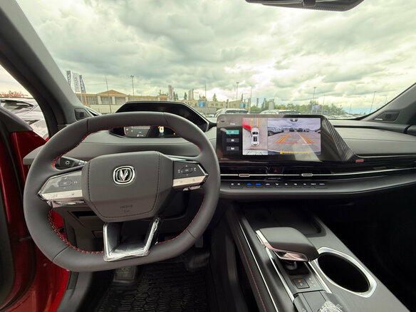 2026 Changan UNI-S I, красный, 3229900 рублей - вид 10