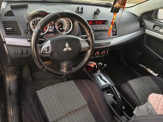 2011 Mitsubishi Lancer X Рестайлинг, чёрный, 650000 рублей, вид 5