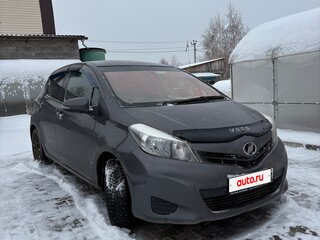 2013 Toyota Vitz III (XP130), серый, 760000 рублей, вид 4