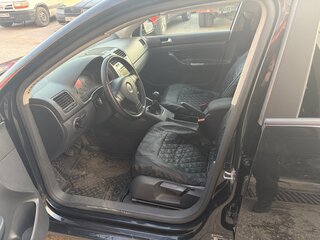 2006 Volkswagen Jetta V, чёрный, 400000 рублей, вид 5
