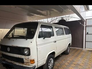 1990 Volkswagen Caravelle 4-speed T3, белый, 300000 рублей, вид 1