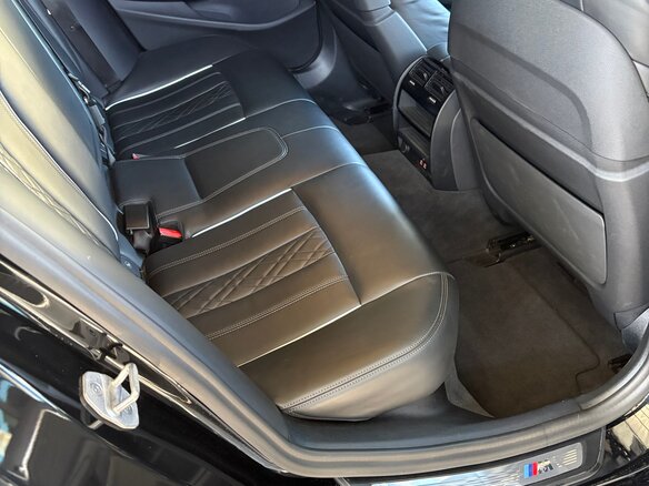 2020 BMW 5 серии 530d xDrive VII (G30/G31/G38) Рестайлинг, чёрный, 6299000 рублей - вид 14