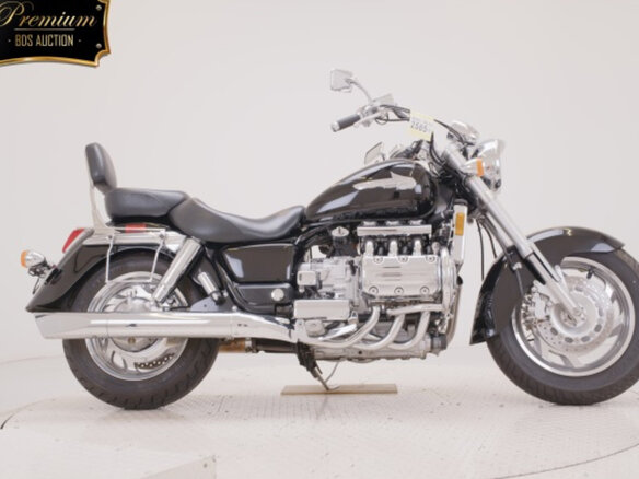 2004 Honda Valkyrie 1500, чёрный - вид 3