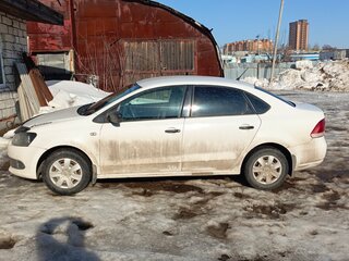 2013 Volkswagen Polo V, белый, 800000 рублей, вид 4