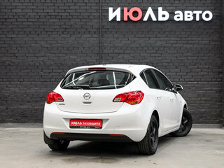 2012 Opel Astra J, белый, 640000 рублей, вид 4