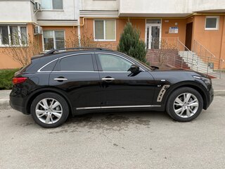 2015 Infiniti QX70, чёрный, 2850000 рублей, вид 3