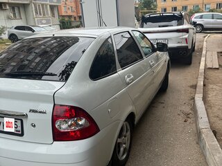 2013 Lada (ВАЗ) Priora I Рестайлинг, белый, 450000 рублей, вид 3
