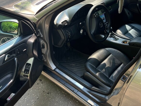 2004 Mercedes-Benz C-Класс 230 II (W203) Рестайлинг, серый - вид 4