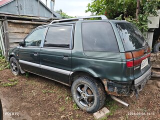 1994 Mitsubishi Space Wagon II, зелёный, 120000 рублей, вид 2