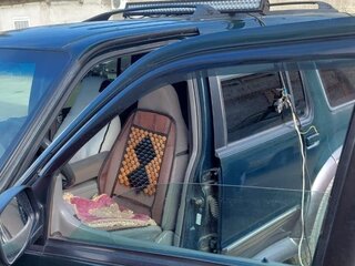 1996 Ford Explorer II, зелёный, 550000 рублей, вид 4