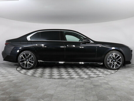 2024 BMW 7 серии 740d xDrive VII (G70), чёрный, 15900000 рублей, вид 3