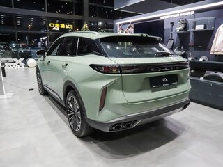 2025 Exeed RX, зелёный, 5200000 рублей, вид 2