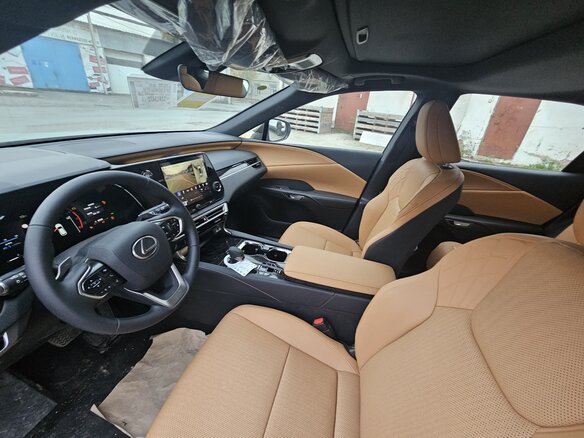2025 Lexus RX 300 V, серебристый, 7800000 рублей - вид 8