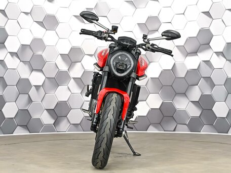 2023 Ducati Monster 937, красный, 899000 рублей, вид 5