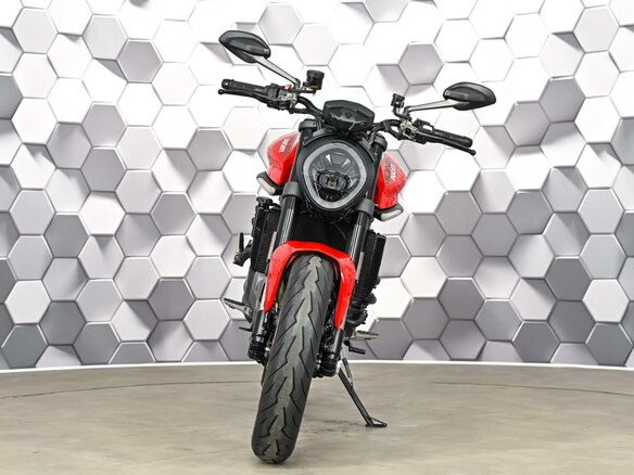 2023 Ducati Monster 937, красный, 899000 рублей - вид 4