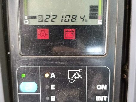 2007 Komatsu PC300, оранжевый, 2500000 рублей, вид 4