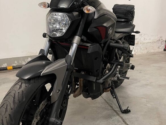 2015 Yamaha MT-07 (FZ-07), серый