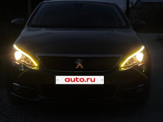 2020 Peugeot 308 II Рестайлинг, серый, 1450000 рублей, вид 2