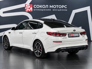 2018 Kia Optima IV Рестайлинг, белый, 2039900 рублей, вид 2