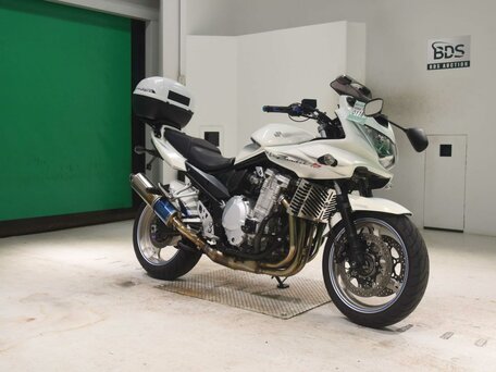 2009 Suzuki Bandit GSF 1250, белый, 577000 рублей, вид 3