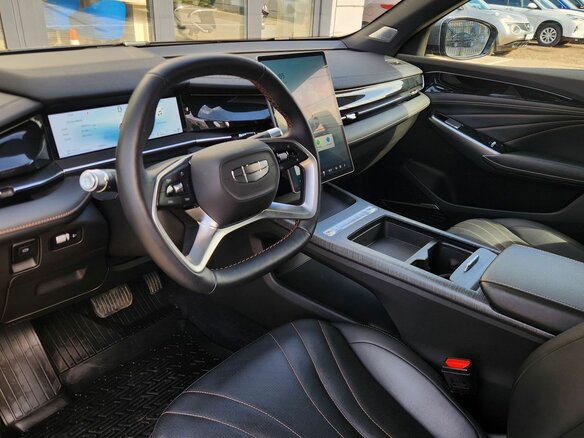 2024 Geely Preface I, серый - вид 6