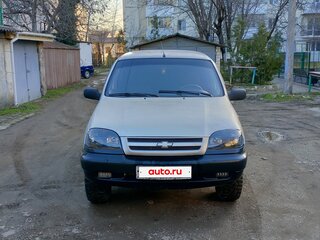 2007 Chevrolet Niva I, серебристый, 395000 рублей, вид 2