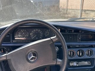 1990 Mercedes-Benz 190 (W201), серый, 215000 рублей, вид 3