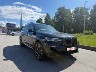 2021 BMW X7 30d I (G07), чёрный, 8900000 рублей, вид 3