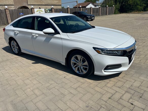 2019 Honda Accord X, белый, 1985000 рублей - вид 1