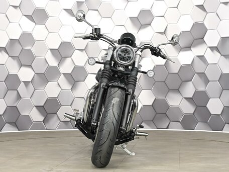 2023 Triumph Bonneville Speedmaster, чёрный, 1299000 рублей, вид 5