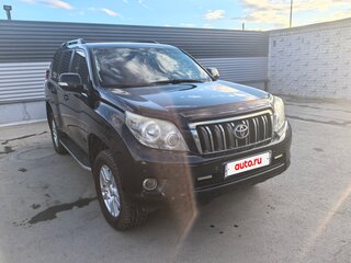 2010 Toyota Land Cruiser Prado 150 Series, чёрный, 2650000 рублей, вид 1