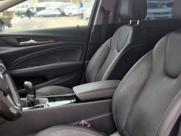 2017 Opel Insignia II, чёрный, 1450000 рублей - вид 16