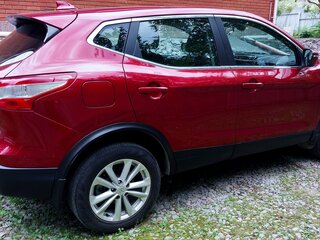 2017 Nissan Qashqai II, красный, 2030000 рублей, вид 5