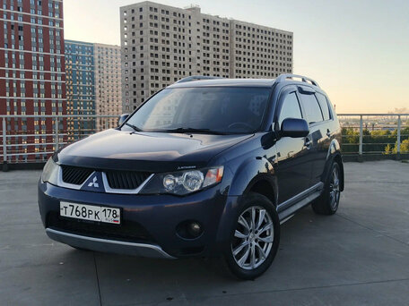 Mitsubishi Outlander II