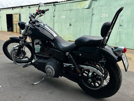 2011 Harley-Davidson Dyna Wide Glide, чёрный, 960000 рублей, вид 4