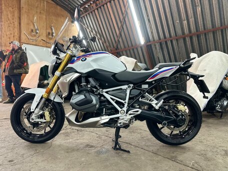 2020 BMW R 1250 R, белый, 1150000 рублей, вид 4