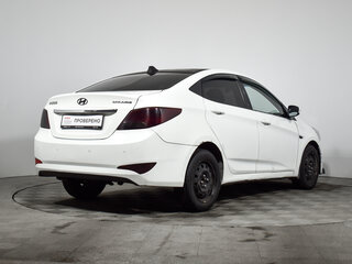 2015 Hyundai Solaris I Рестайлинг, белый, 450000 рублей, вид 5