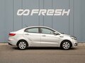 2016 Kia Rio III Рестайлинг, серебристый, 645000 рублей - вид 4