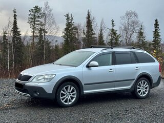 2012 Skoda Octavia II (A5) Рестайлинг, серебристый, 1380000 рублей, вид 3
