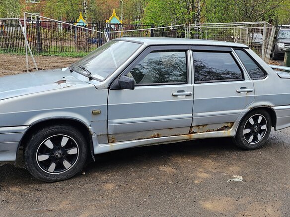 2004 Lada (ВАЗ) 2115, серебристый, 65000 рублей - вид 11