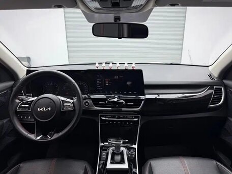 2021 Kia KX3, белый, 1530000 рублей, вид 5