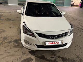 2014 Hyundai Solaris I Рестайлинг, белый, 1000000 рублей, вид 2