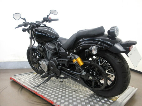 2023 Yamaha XV950 Bolt, чёрный, 1000000 рублей, вид 4