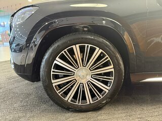 2024 Mercedes-Benz Maybach GLS 600 I Рестайлинг, чёрный, 32999000 рублей, вид 5