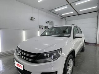 2012 Volkswagen Tiguan I Рестайлинг, белый, 1000000 рублей, вид 2