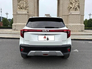 2022 Kia KX3, белый, 1470000 рублей, вид 5