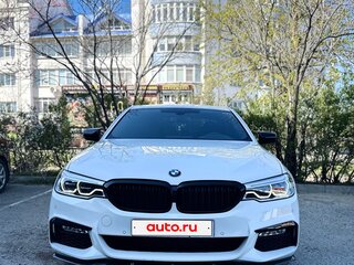 2017 BMW 5 серии 520d xDrive VII (G30/G31/G38), белый, 3800000 рублей, вид 2
