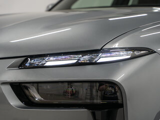2026 BMW X7 40i I (G07) Рестайлинг, серый, 16700000 рублей, вид 2